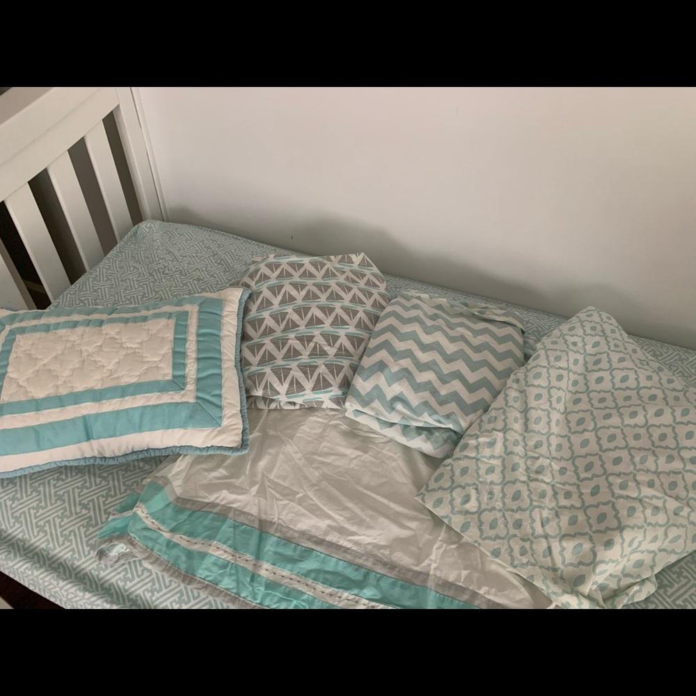 PBK Gender Neutral Aqua Sheet Set